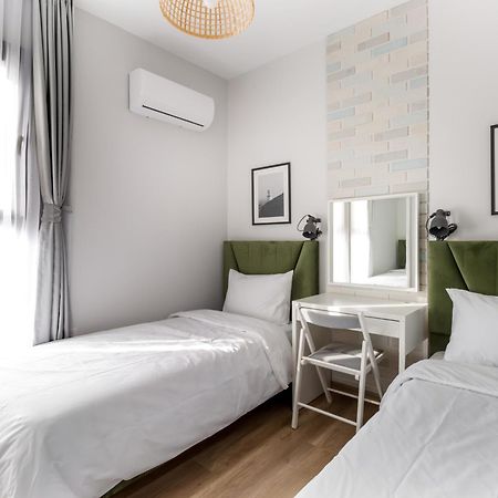 Caesar Blue Seaside Luxury Apartments Gastria Exterior foto